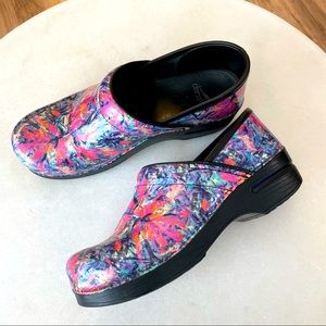 Dansko Muulticolor Floral Patent Clogs